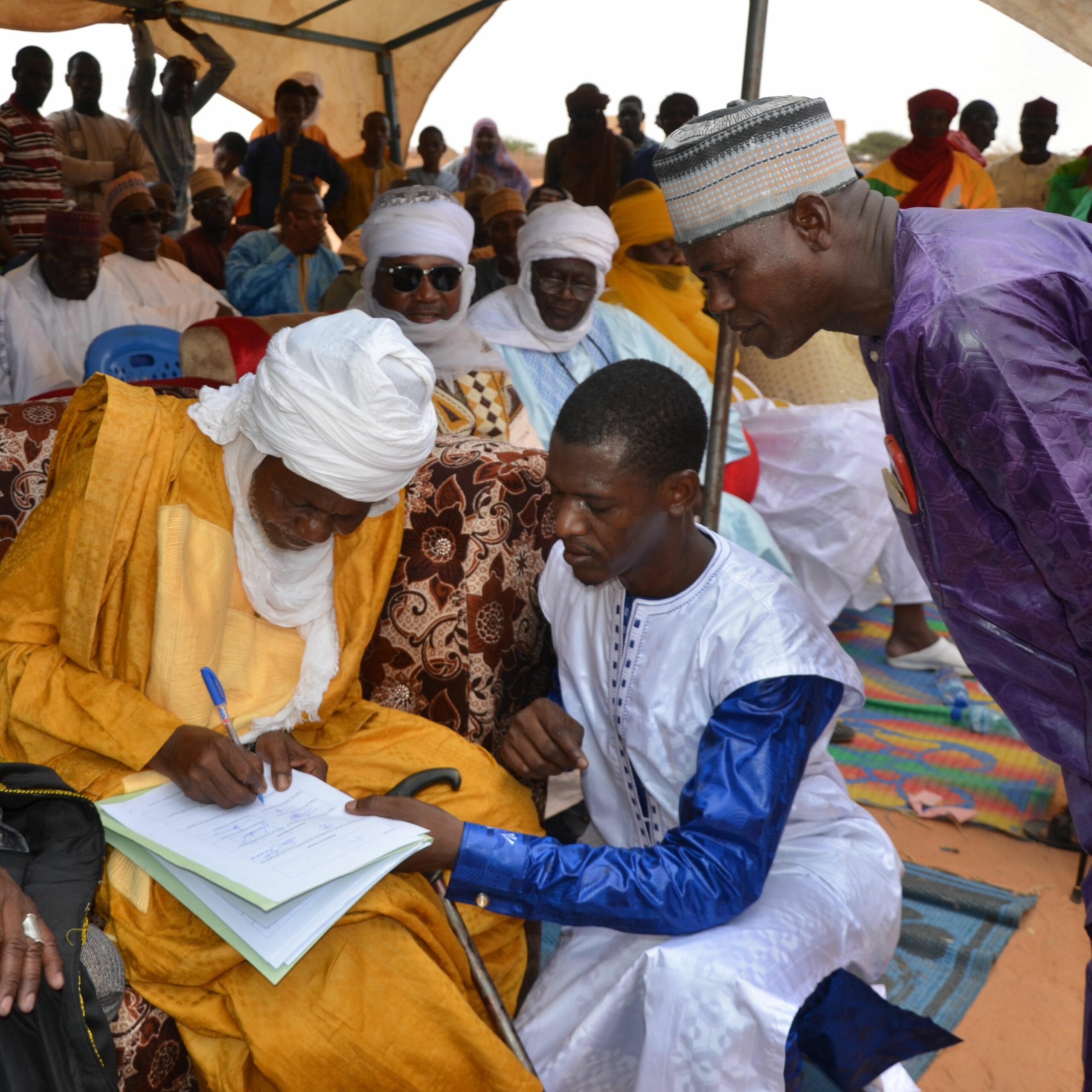 HD facilite la signature d’un accord de paix entre communautés du
